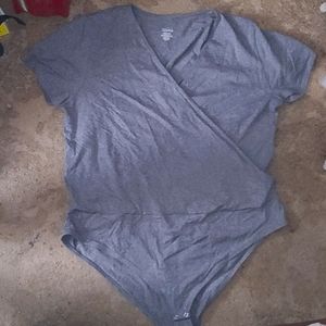Torrid gray wrap tee bodysuit 5 5x